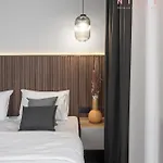 Esther Suites, Nilie Hospitality Mgmt 3*