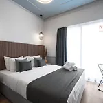 Ξενοδοχείο με διαμερίσματα Esther Suites, Nilie Hospitality Mgmt 3*