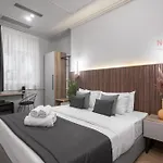 Ξενοδοχείο με διαμερίσματα Esther Suites, Nilie Hospitality Mgmt Θεσσαλονίκη