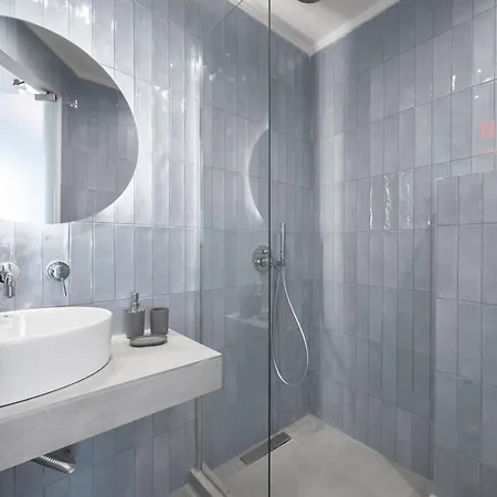 아파트호텔 Esther Suites, Nilie Hospitality Mgmt 3*