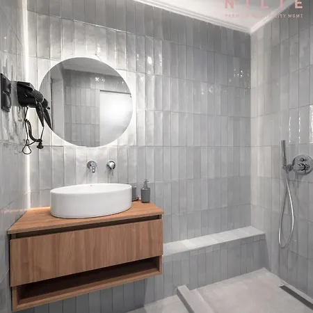 Esther Suites, Nilie Hospitality Mgmt 3* 테살로니키