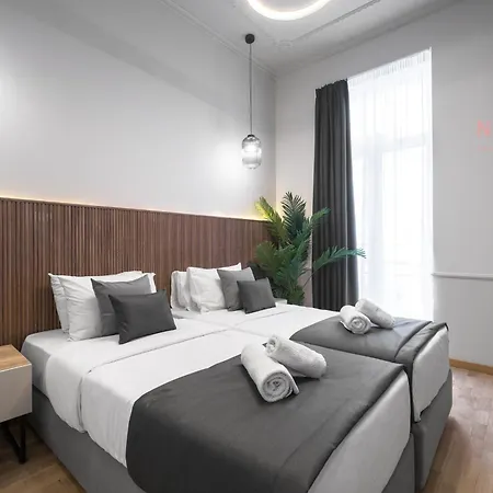 Esther Suites, Nilie Hospitality Mgmt 아파트호텔 테살로니키