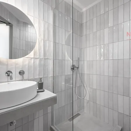 Esther Suites, Nilie Hospitality Mgmt 아파트호텔