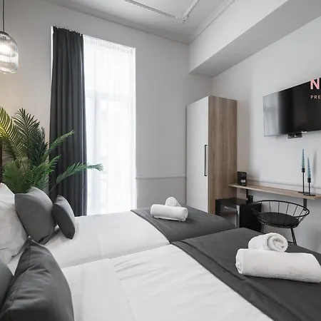 Esther Suites, Nilie Hospitality Mgmt 아파트호텔 테살로니키