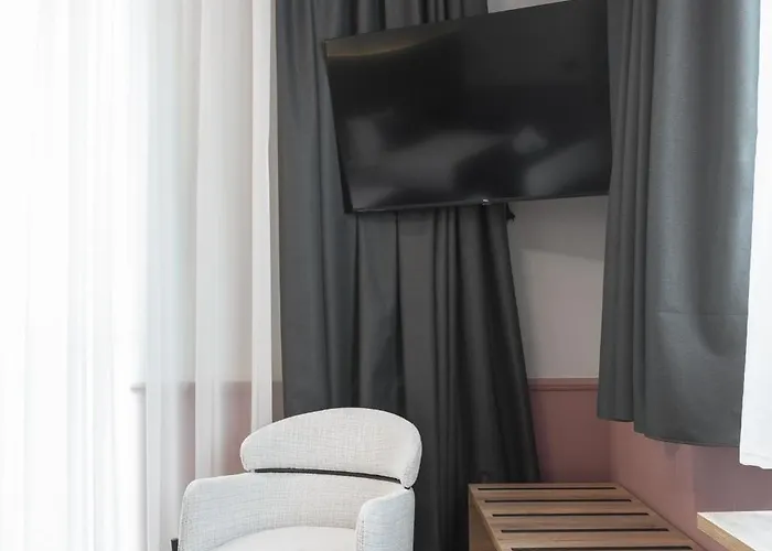 Aparthotel Esther Suites, Nilie Hospitality Mgmt Salonicco