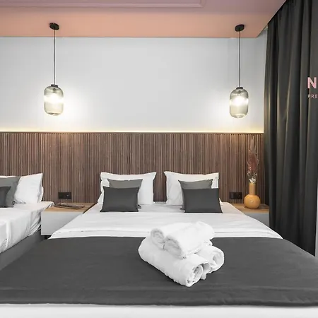 Lägenhetshotell Esther Suites, Nilie Hospitality Mgmt