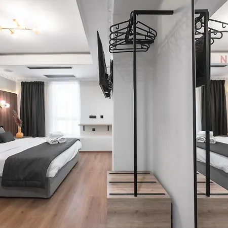 Esther Suites, Nilie Hospitality Mgmt شقة فندقية *