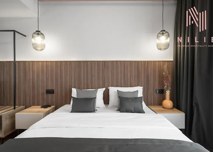 Ξενοδοχείο με διαμερίσματα Esther Suites, Nilie Hospitality Mgmt
