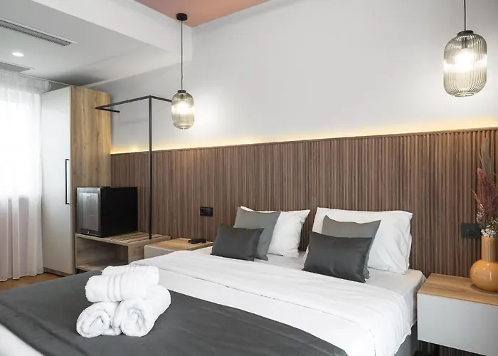 Esther Suites, Nilie Hospitality Mgmt